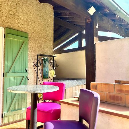 Villa 110M2, 7 Pers, Jacuzzi , 3 Chambres, Terrain Clos Et Arbore 2500M2 Треб Екстер'єр фото