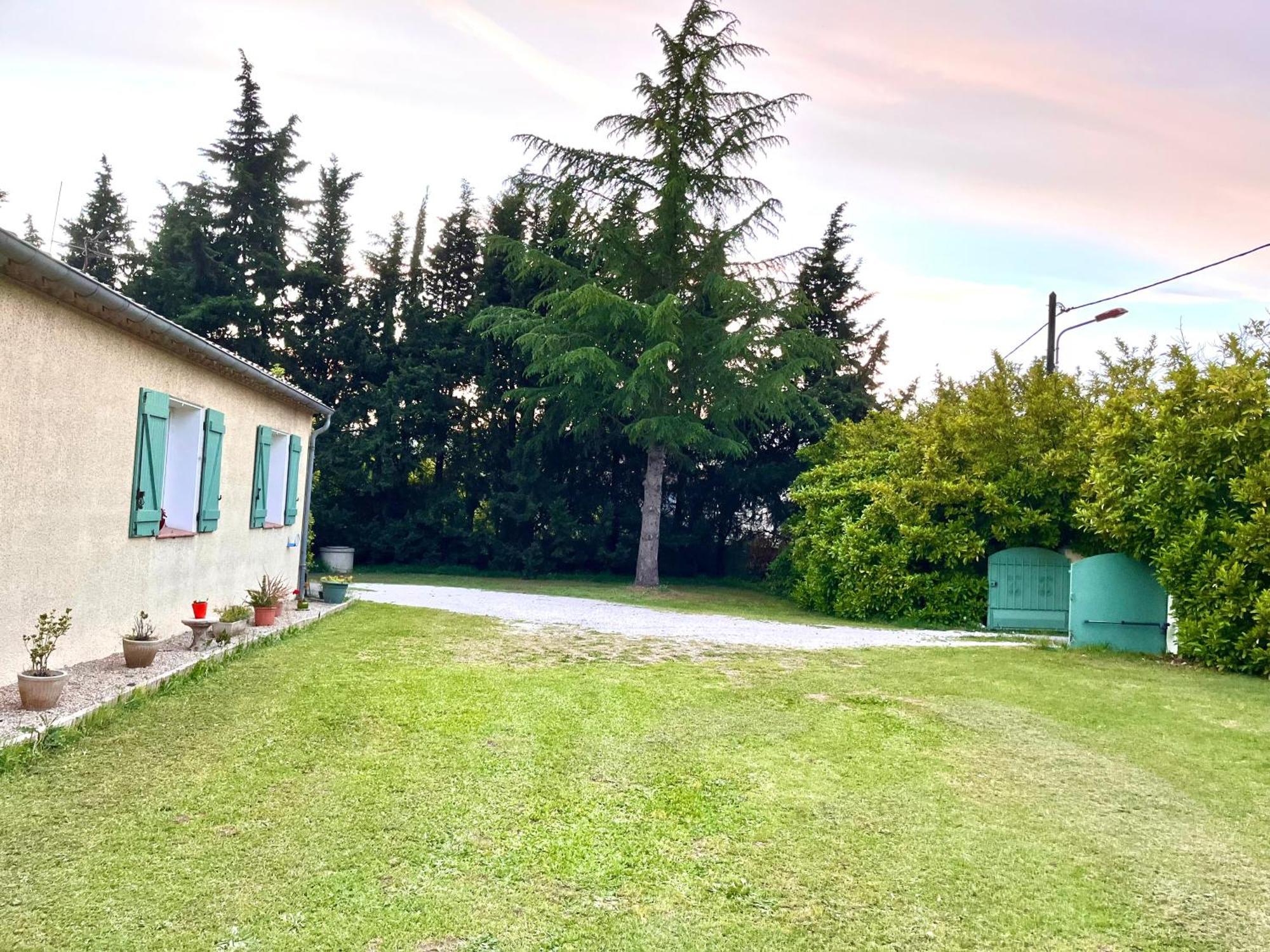 Villa 110M2, 7 Pers, Jacuzzi , 3 Chambres, Terrain Clos Et Arbore 2500M2 Треб Екстер'єр фото